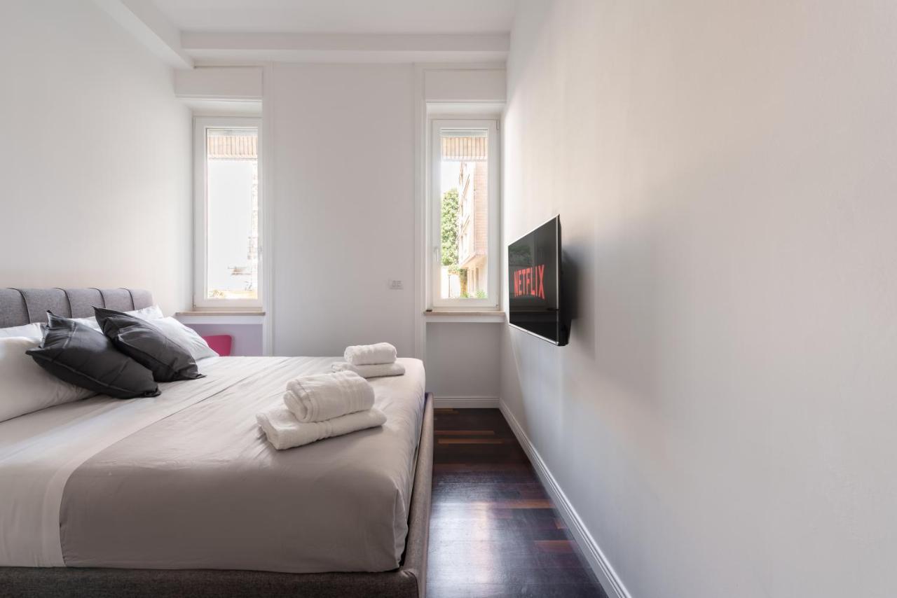 We Home - Bandello House, Corso Magenta มิลาน ภายนอก รูปภาพ